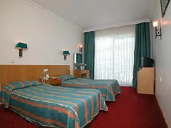 Club Nature Hotel 4*